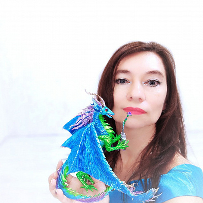 Марина Устинова